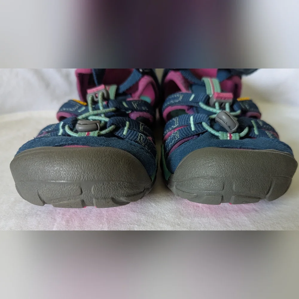 Keen Kids Size 3 Seacamp Newport Sandals Washable Blue Pink